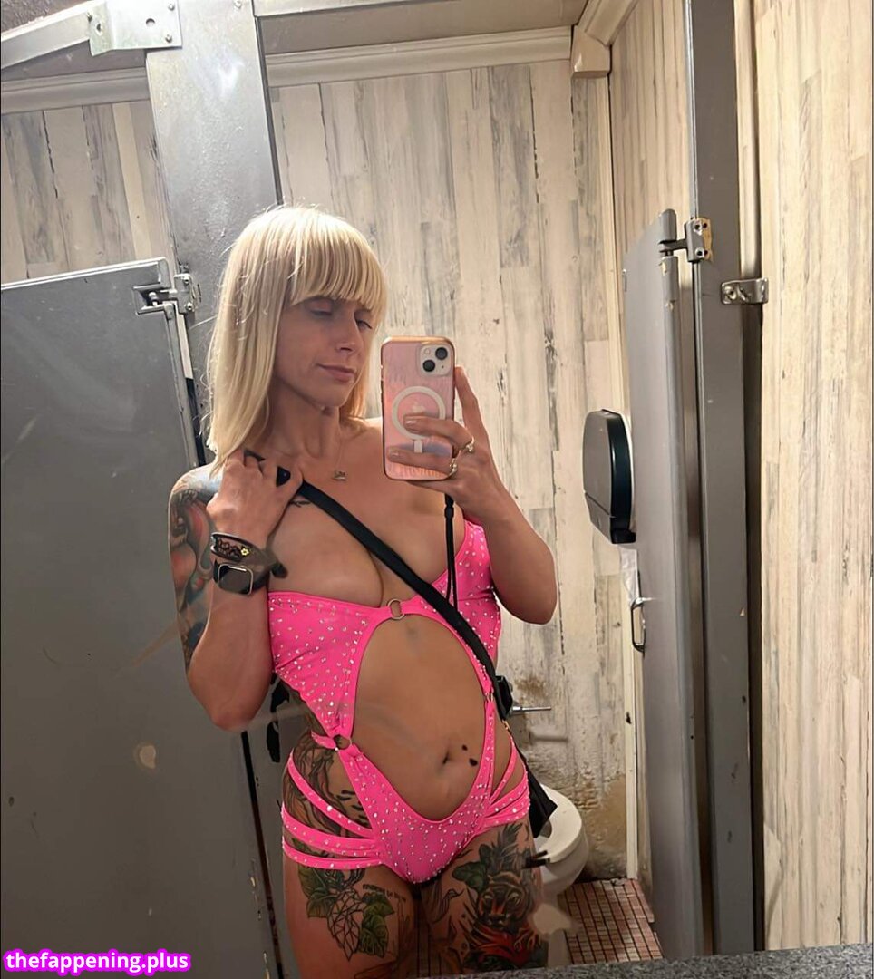 CCG007 / ccg.007 Fotografie OnlyFans Dezbrăcată #2
