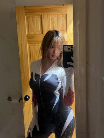 Full leaked Cellow private onlyfans photo