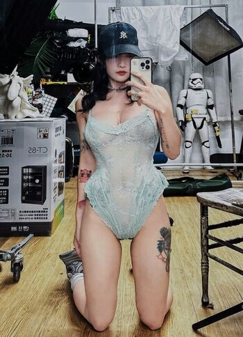 Full leaked Chinin  page private onlyfans photo