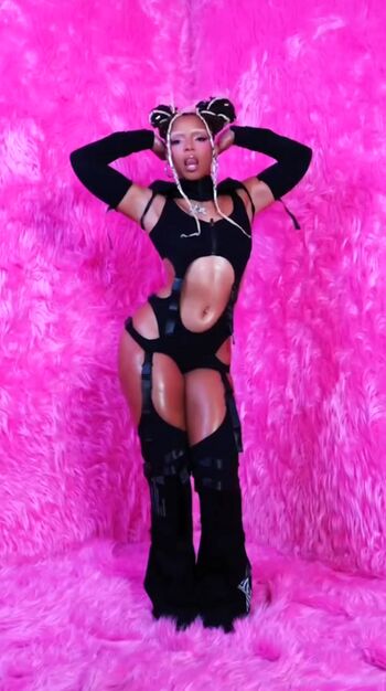 Full leaked Chloe bailey private onlyfans photo