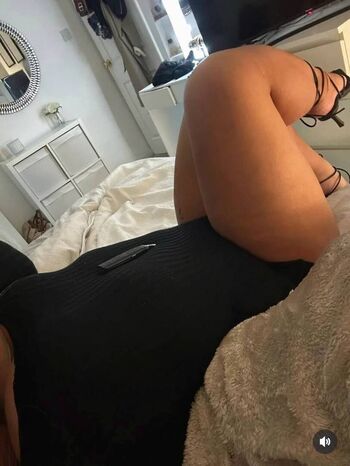 Full leaked Chloe page private onlyfans photo