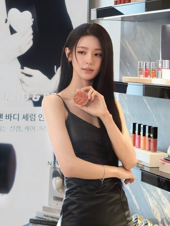 Full leaked Cho mi yeon private onlyfans photo