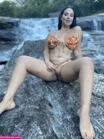 Full leaked Cinthya larose private onlyfans photo