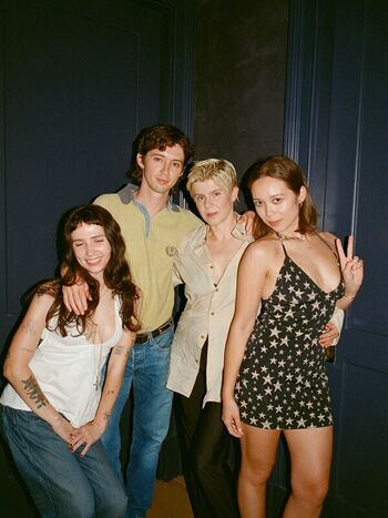 Full leaked Clairo private onlyfans photo