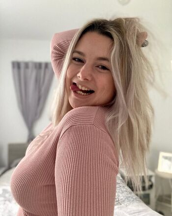 Full leaked Claraaa s page private onlyfans photo