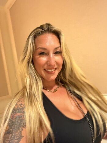 Full leaked Classytxbabe private onlyfans photo