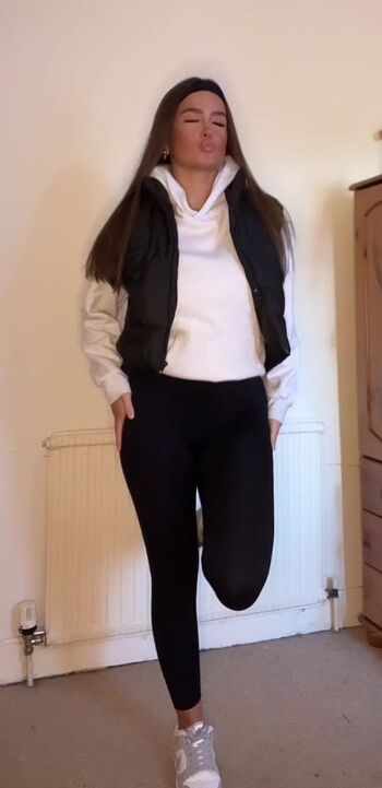 Full leaked Clodagh private onlyfans photo