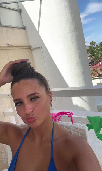 Full leaked Clodagh private onlyfans photo