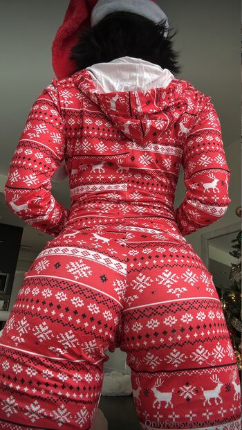 Full leaked Clueloo private onlyfans photo