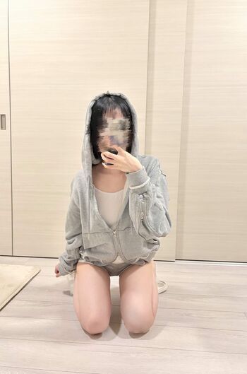 Full leaked Clueloo private onlyfans photo
