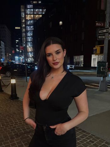 Full leaked Courtney tarr page private onlyfans photo