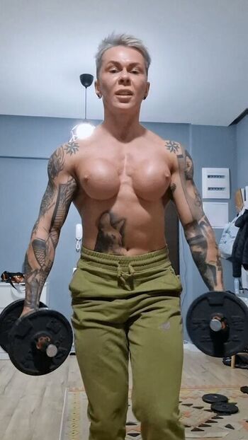 Full leaked Crazyxbody  page private onlyfans photo