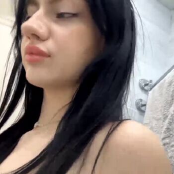 Full leaked Daily camgirl videos amp live cam highlights private onlyfans photo