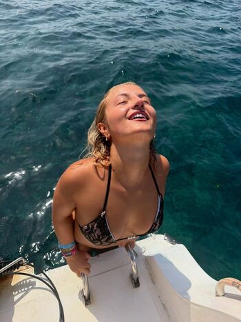 Full leaked Daisy campbell private onlyfans photo