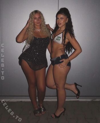 Full leaked Darija hn page private onlyfans photo