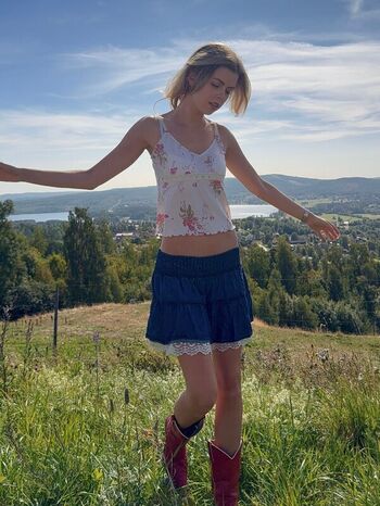Full leaked Dear mathilda  page private onlyfans photo