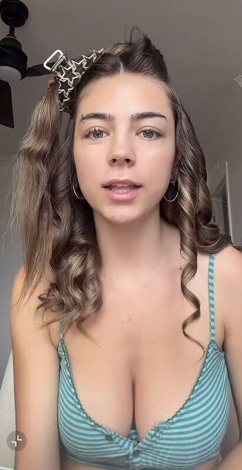 Full leaked Deeznailss private onlyfans photo