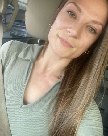 Dillion Carter -