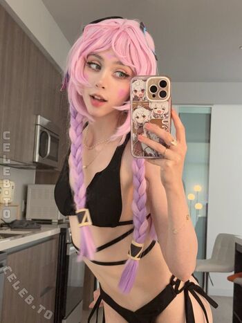 Full leaked Duckie cos  page private onlyfans photo