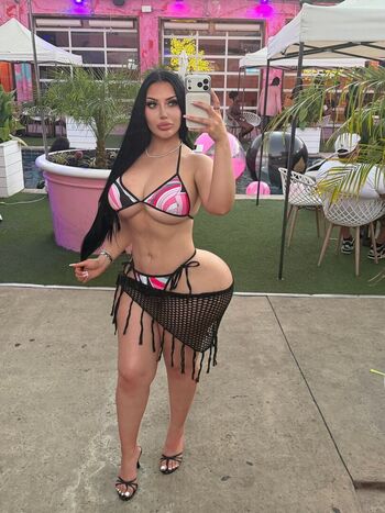 Full leaked Dxddymayaa private onlyfans photo