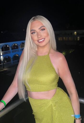 Full leaked El rowlandsxx page private onlyfans photo