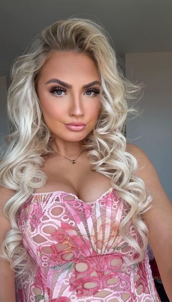 Full leaked El rowlandsxx private onlyfans photo