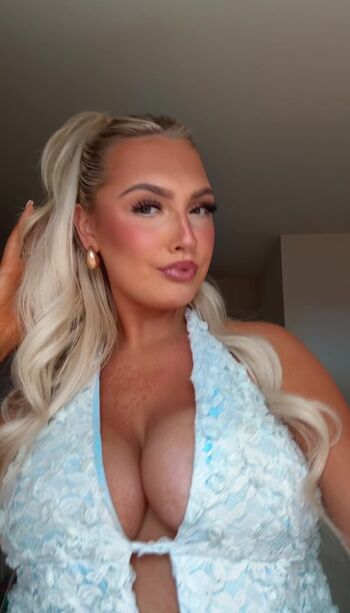 Full leaked El rowlandsxx private onlyfans photo