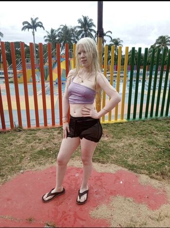 Full leaked Elif blond private onlyfans photo