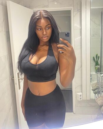 Full leaked Elinda san private onlyfans photo