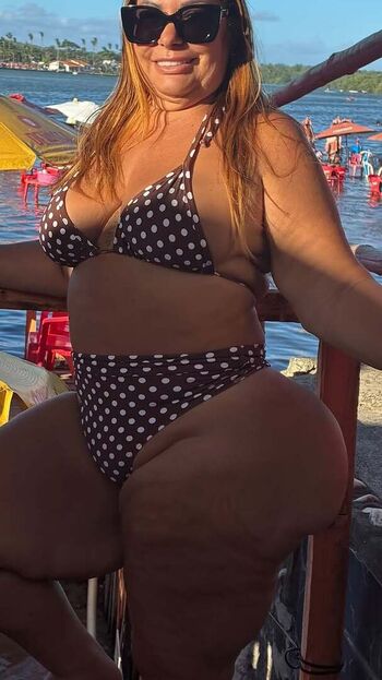 Elisete Pereira A Tia