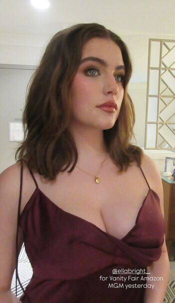 Full leaked Ella bright page private onlyfans photo