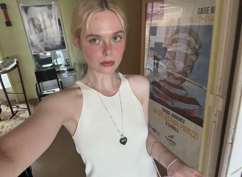 Full leaked Elle fanning private onlyfans photo