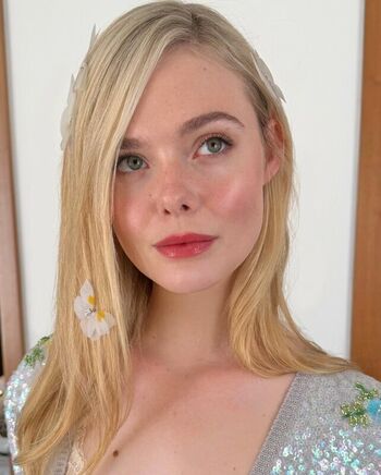 Full leaked Elle fanning page private onlyfans photo