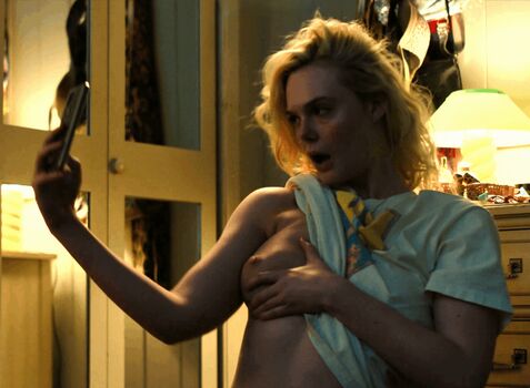 Full leaked Elle fanning private onlyfans photo