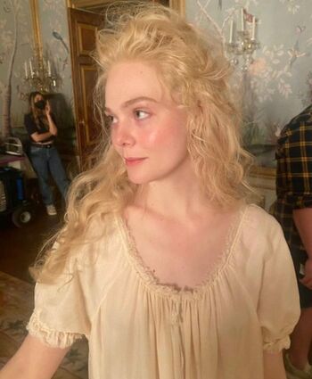 Full leaked Elle fanning private onlyfans photo