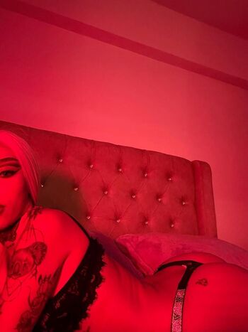 Full leaked Ellelie private onlyfans photo
