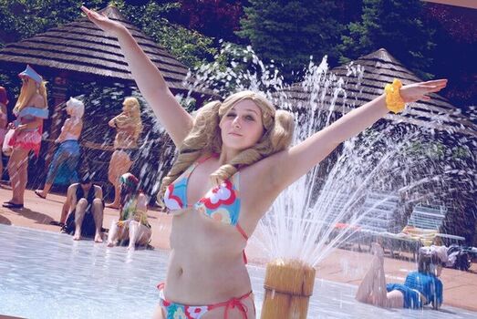 Emcat Cosplay