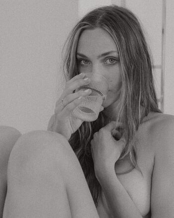 Full leaked Emily hall page private onlyfans photo