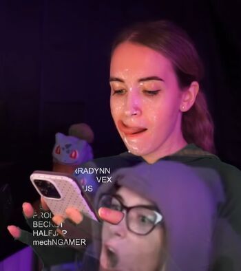 Full leaked Emilycc private onlyfans photo