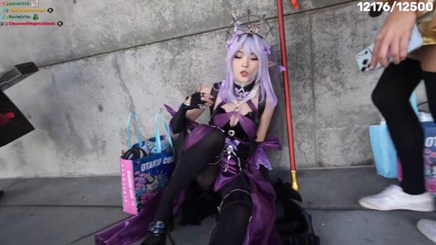 Full leaked Emiru  page private onlyfans photo