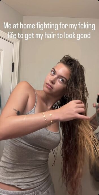 Full leaked Emma beardsley page private onlyfans photo