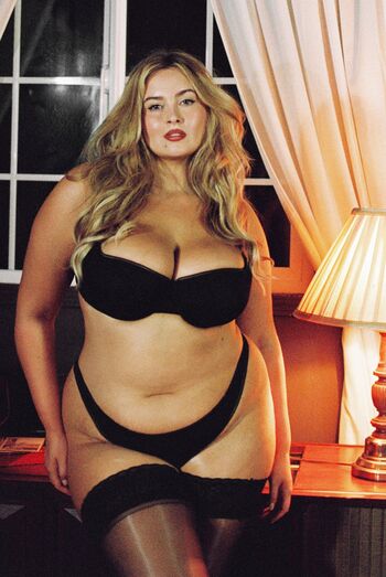 Full leaked Erinmhk private onlyfans photo