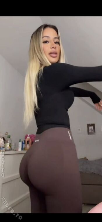 Full leaked Esleem private onlyfans photo