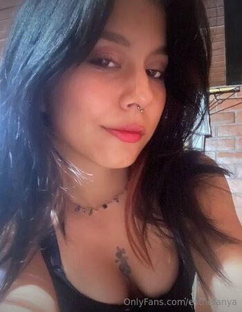 esthefanya