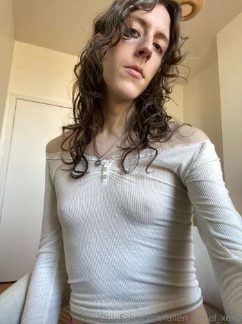 Full leaked Fallen angel private onlyfans photo