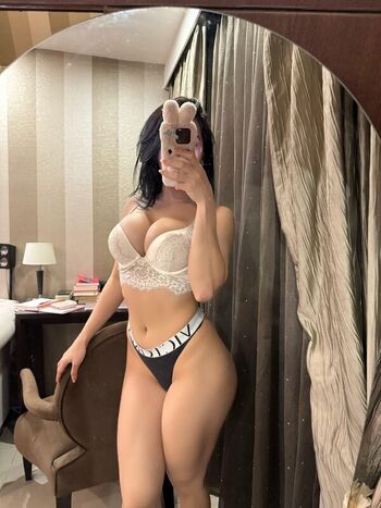 Full leaked Fbyana private onlyfans photo