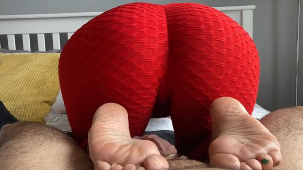 Full leaked Feetwonders private onlyfans photo