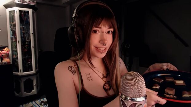 Full leaked Flodaasmr private onlyfans photo