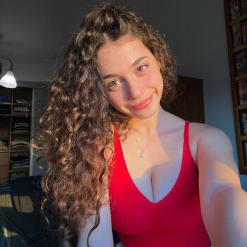 Full leaked Gal gool private onlyfans photo