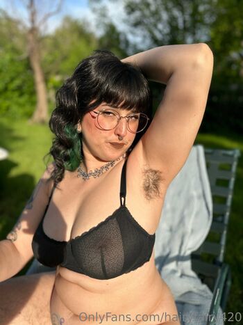 Full leaked Hairyfairy private onlyfans photo